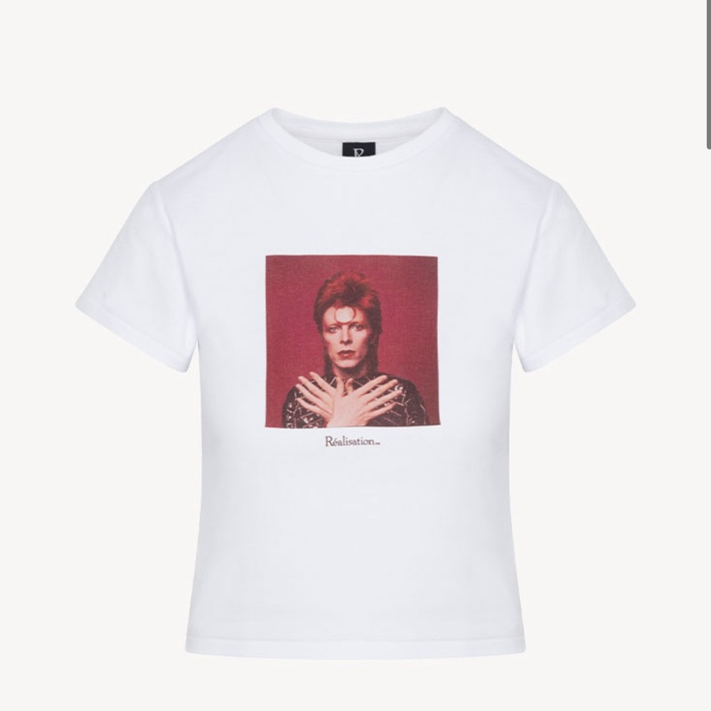 Réalisation par baby tee from David Bowie collection